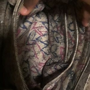 Guess Bags - guess pursue Guess Bags - guess pursue